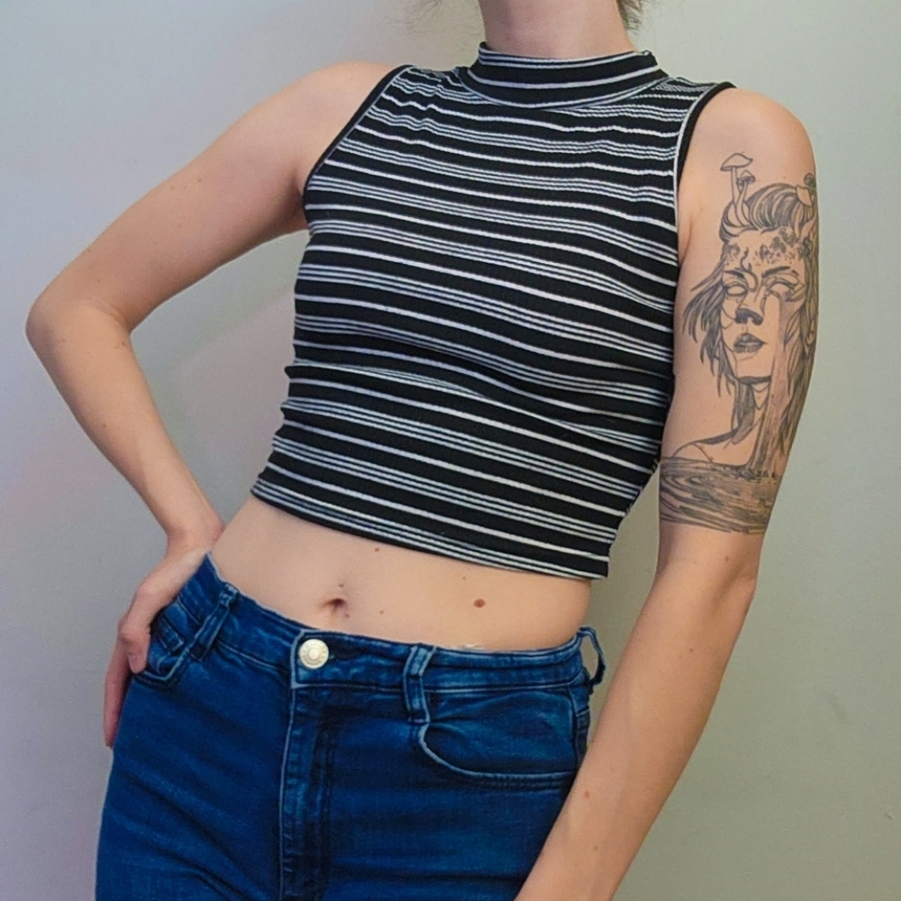 ellie & kate Striped Cropped Tank Top Size S Black and White